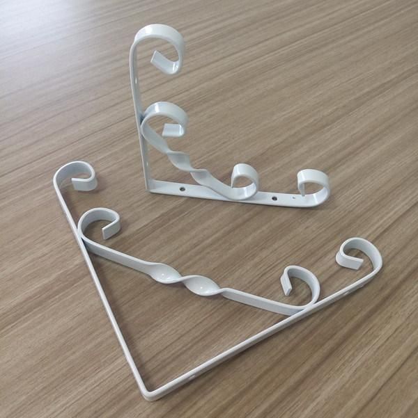 Matt Classic Welding Shelf Bracket with Hook