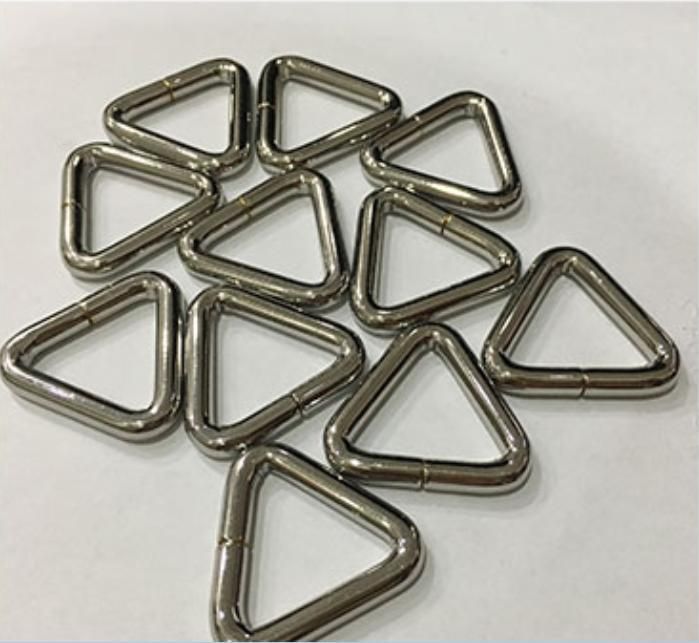 Welded Triangle Ring with Cross Bar with Superior Quality