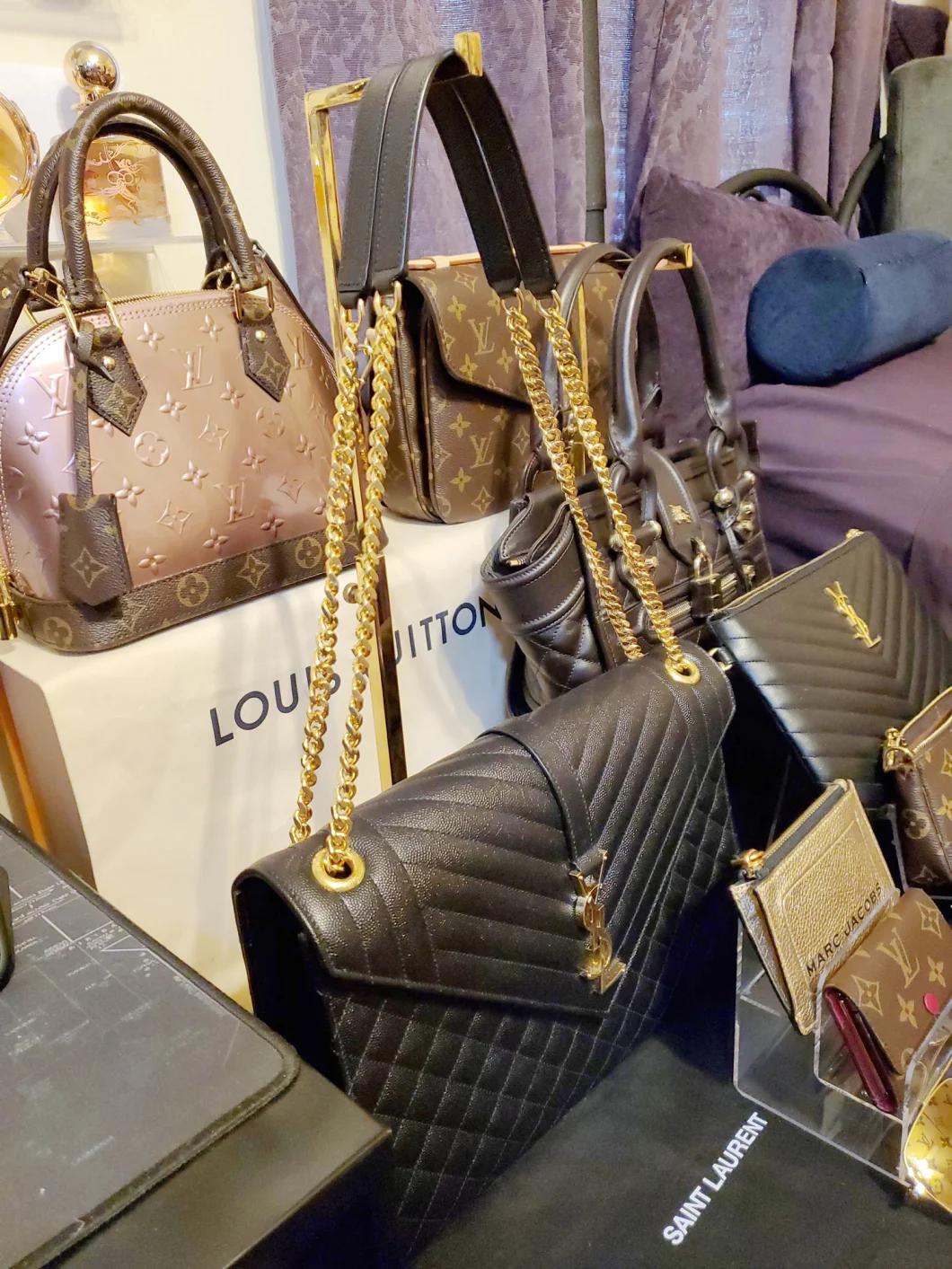 Adjustable Height Purses Display Stand Rack Polished Gold Hanging Bag Handbag Rack Display Stand