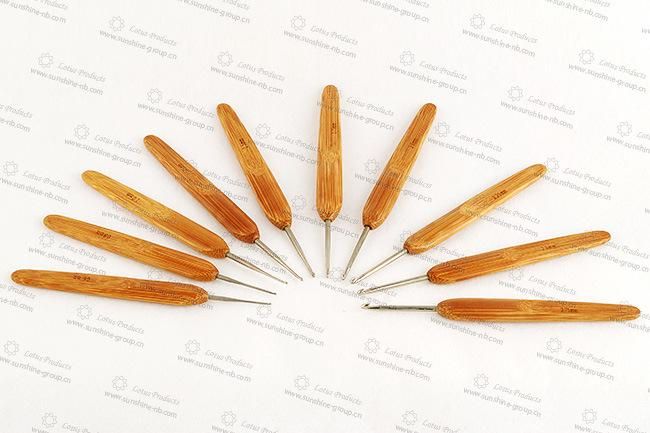 High Quality of Crochet Hook with Bamboo Handle