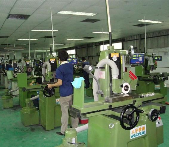 OEM Customized CNC Turned POM Bushing for Machinery (S-227)